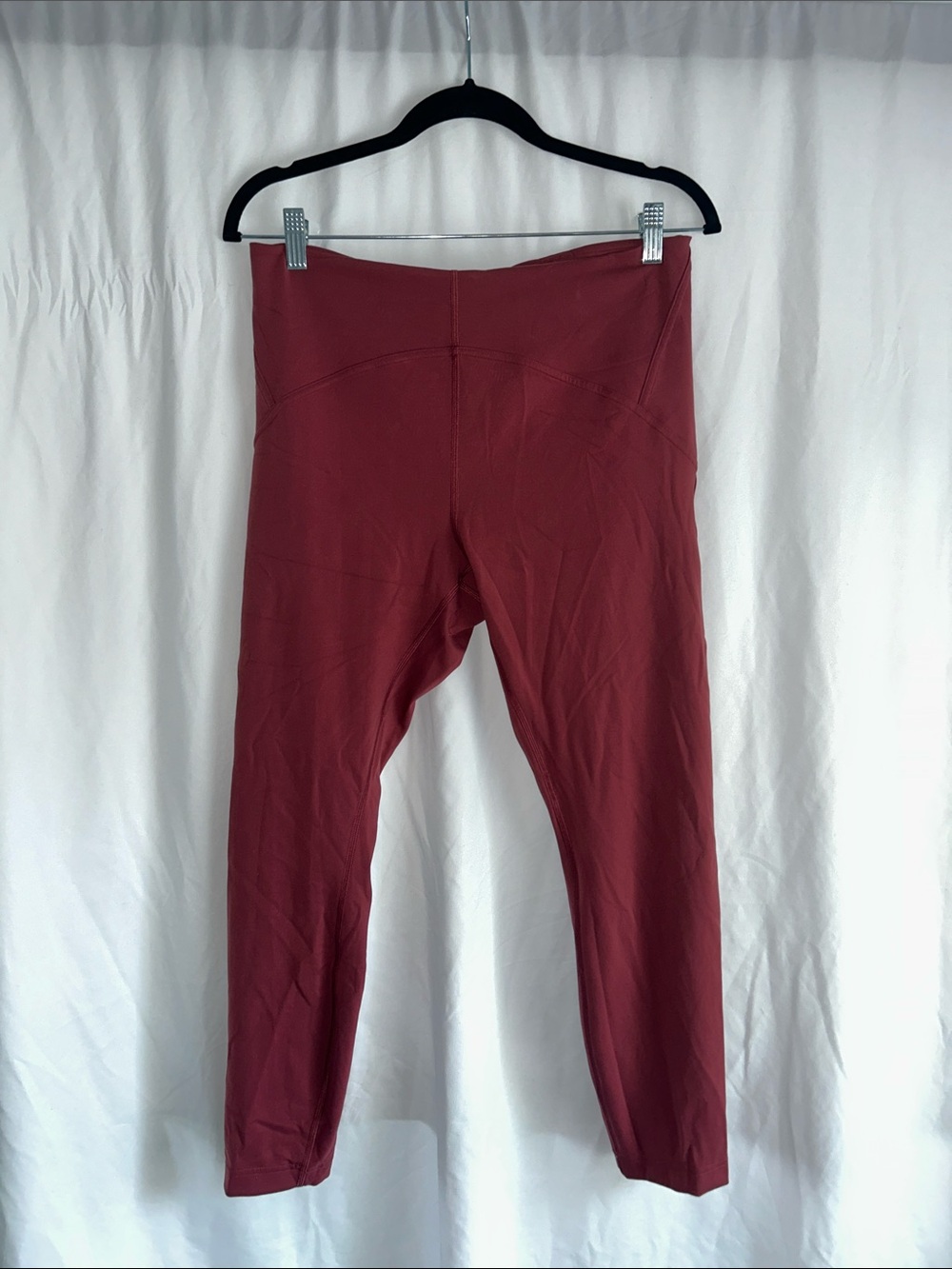 lululemon athletica High-Rise Leggings in Mauve Red